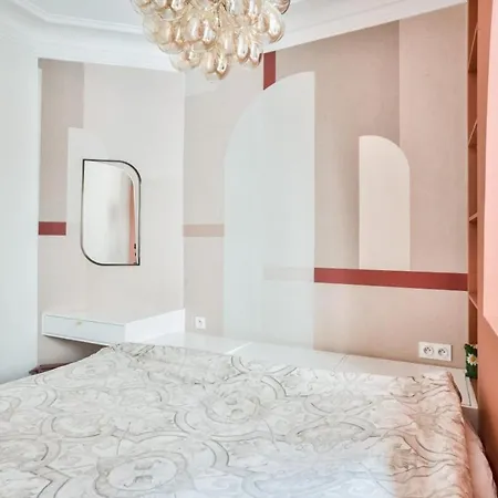 Apartment Cozy For 3 People In 18 *